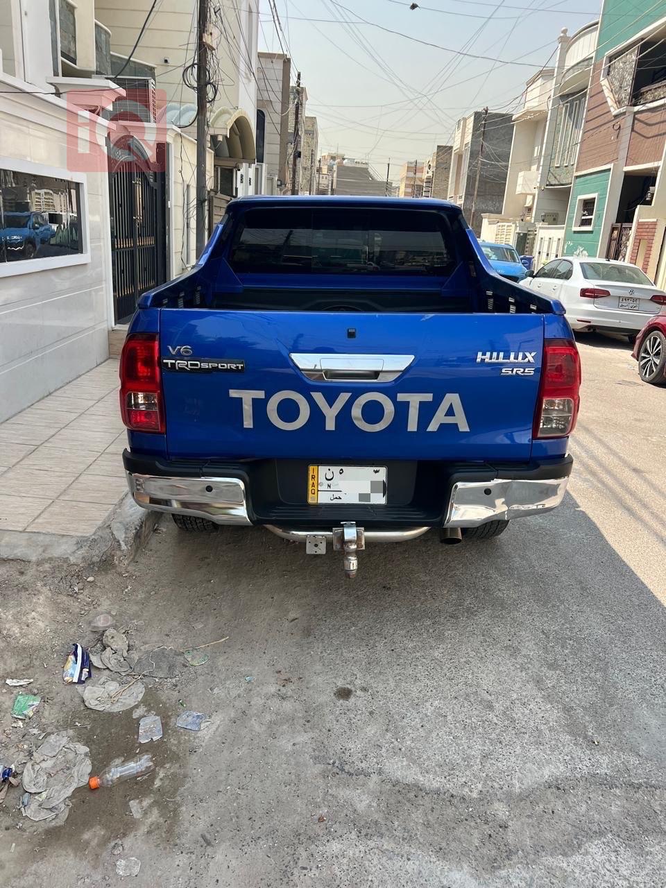 تويوتا هايلوكس